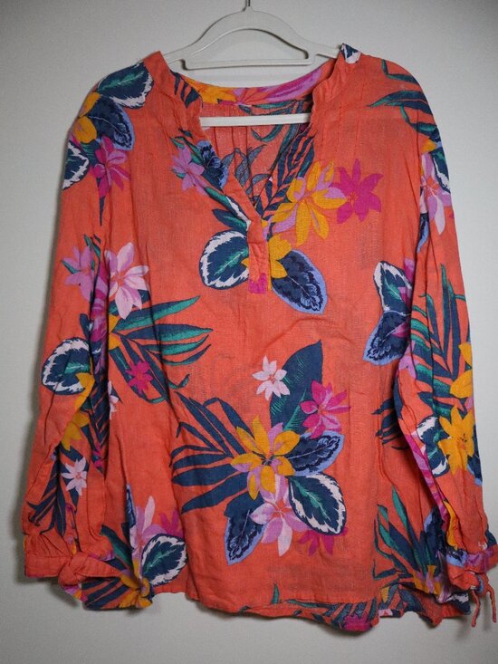 Old Navy Tops - Coral Women's Linen Blouse with Hawaiian Flowers